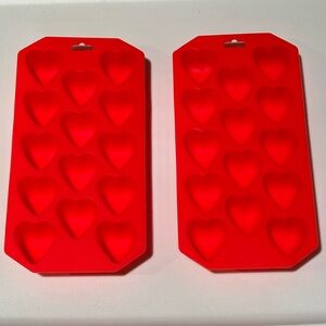 NEW! Heart-Shaped Silicone Baking Molds